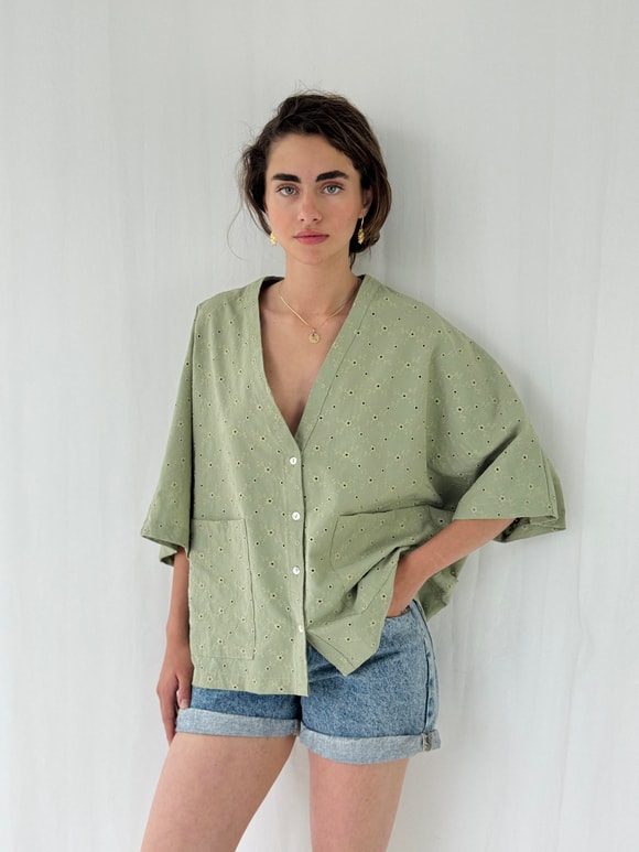 Retrobird Design V-Neck Embroidered Çağla Kimono Shirt