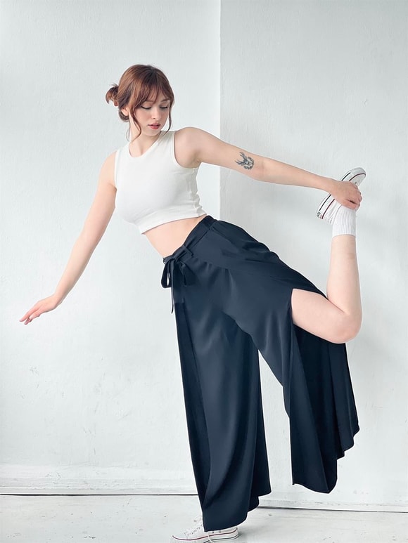 Retrobird Yırtmaç Detaylı Wide-Leg Siyah Pantolon Etek