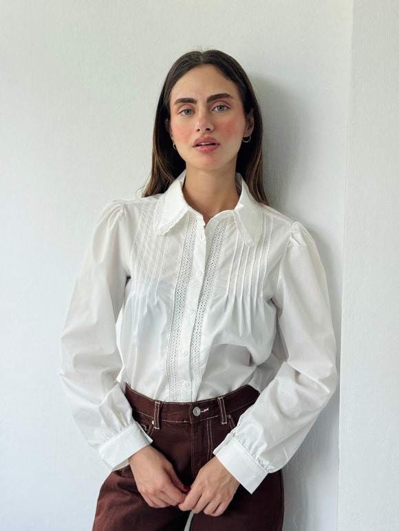 Retrobird Edith Fisto Detaylı Pilili Beyaz Gömlek