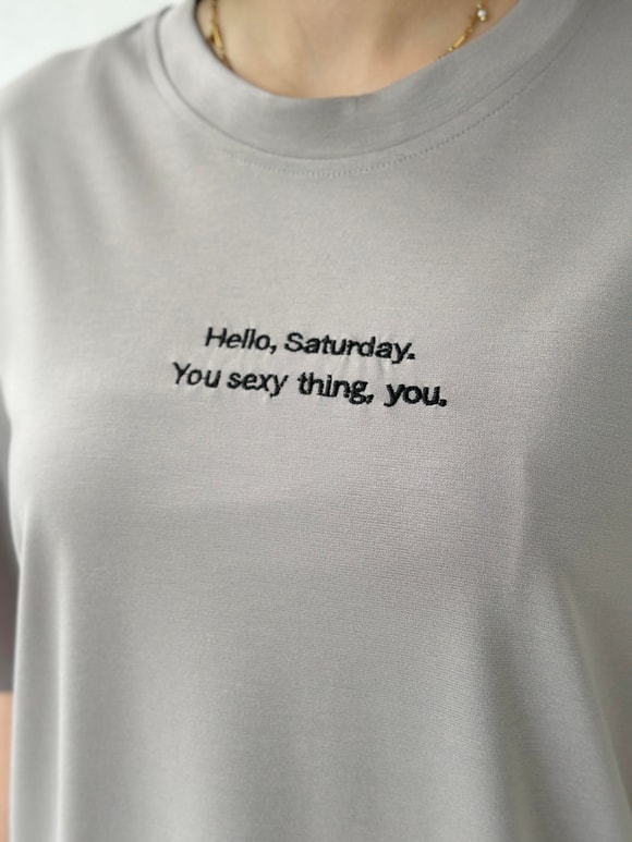 Retrobird Nakışlı Saturday Unisex Oversize Tişört