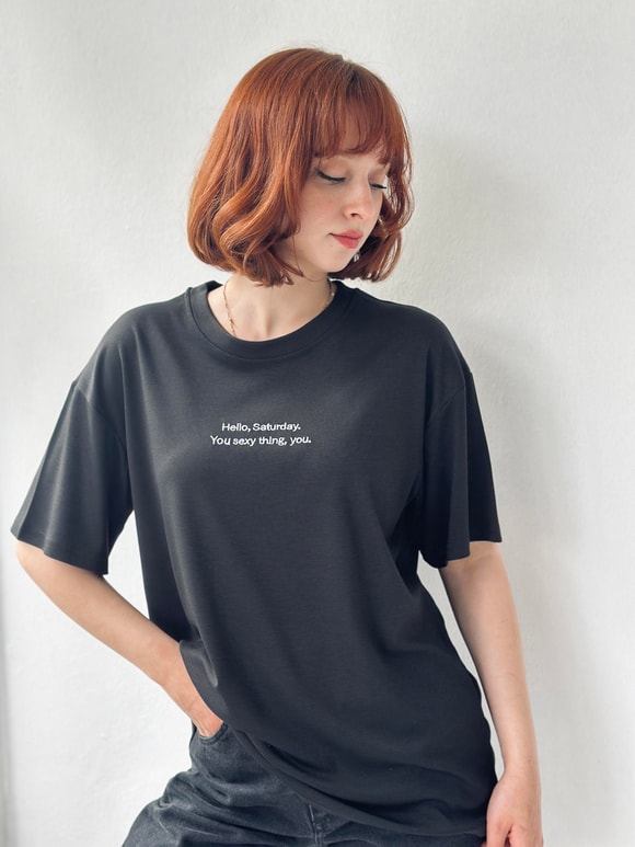 Retrobird Nakışlı Saturday Unisex Oversize Tişört