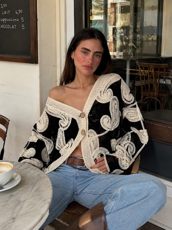 Retrobird Nell Şal Motifli Düğmeli Krem - Siyah Kroşe Hırka