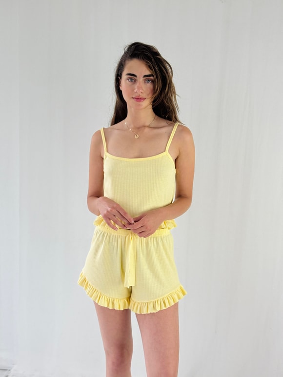 Retrobird Şortlu Ev Takımı