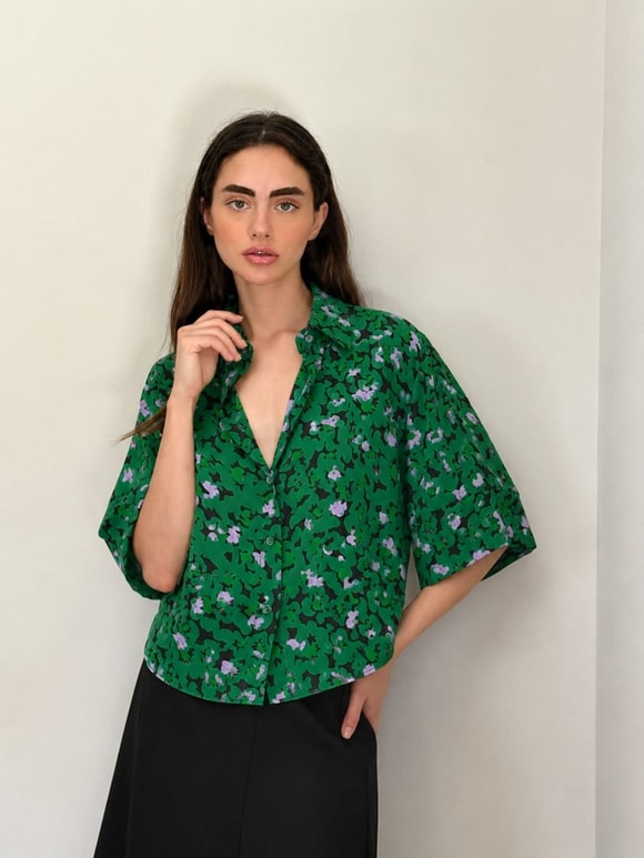 Retrobird Yeşil Retro Model Bol Kısa Kol Kadın Gömlek