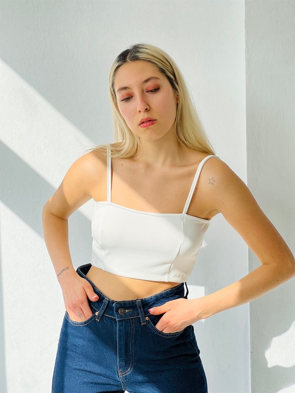 Ekru Crop Üst