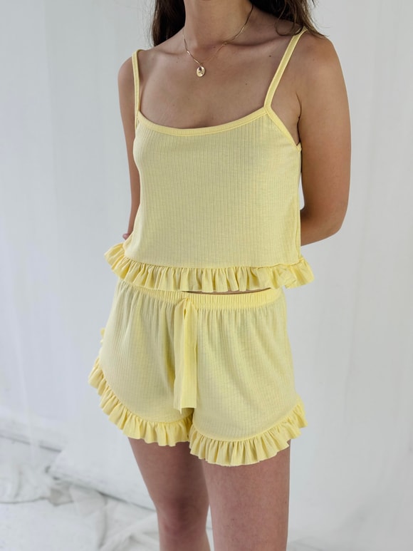 Retrobird Şortlu Ev Takımı