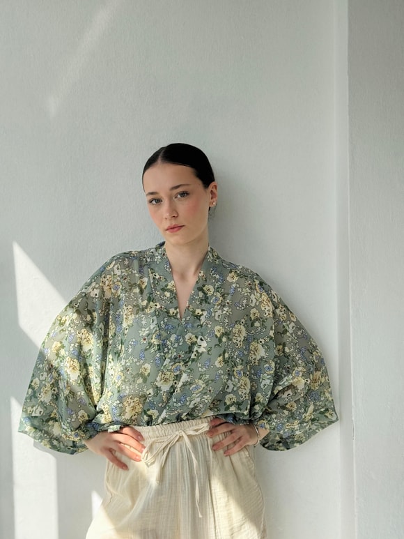 Retrobird Light Green Design Mini Kimono