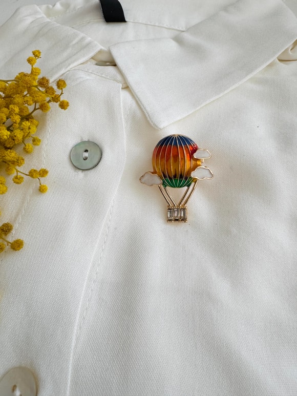 Retrobird Design Mixed Color Brooch Lapel Pin