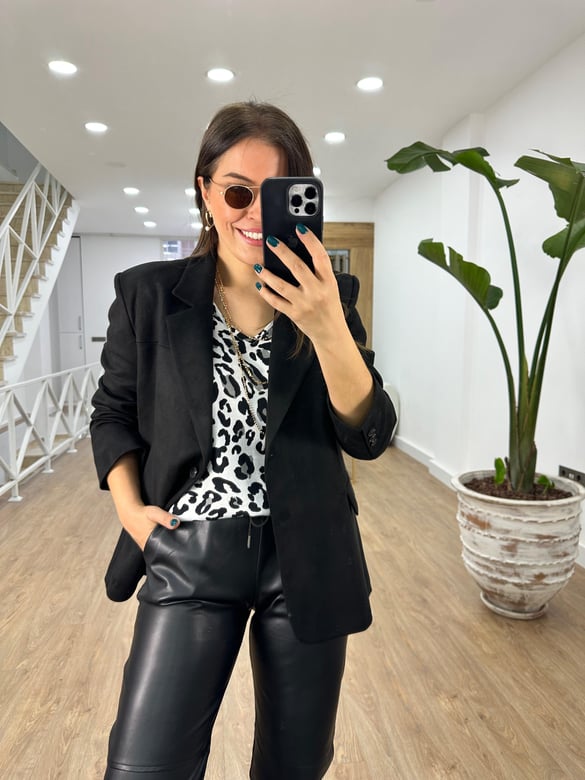%100 Pamuk Leopar Desen Tshirt-Ekru-Siyah