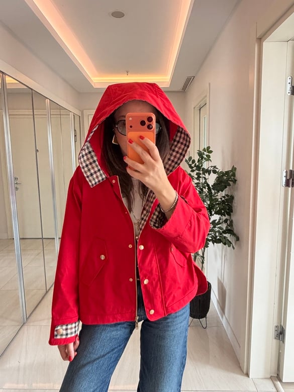 Ekose Detaylı Önü Çıtçıtlı Kapüşonlu Trenç - Kırmızı