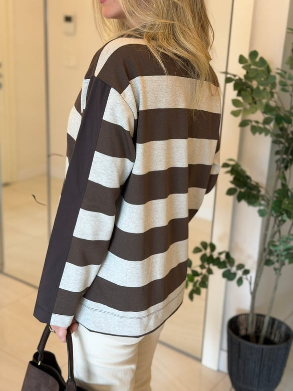 Agraf Detaylı Polo Yaka Çizgili Sweatshirt-Kahve