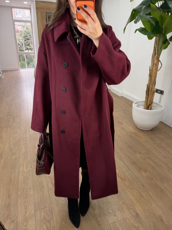 Beli Kuşaklı Uzun Yün Kaban - Bordo