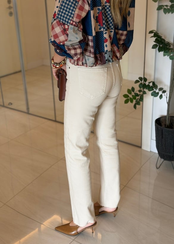 Likralı Kesik Paça Boyfit Jean-Taş