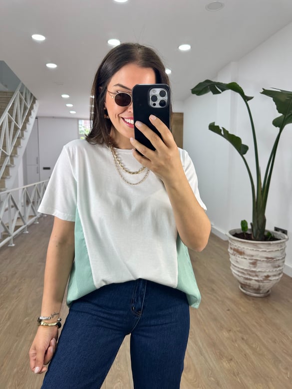 Arkası Poplin Detaylı Basic Tişört-Yeşil