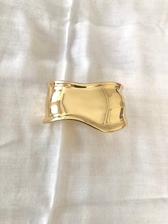Asimetrik Plaka Marka Model Gold Kelepçe Bileklik