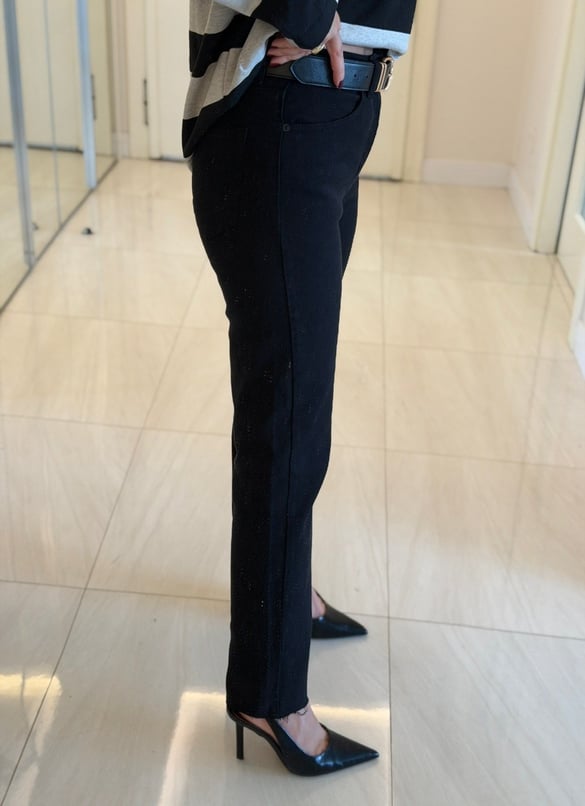 Likralı Kesik Paça Boyfit Jean-Siyah
