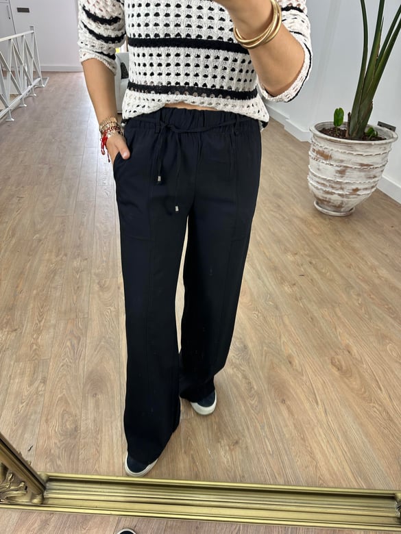 Beli Kemerli Bol Paça Modal Pantolon-Siyah