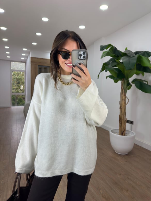 Bisiklet Yaka Oversize Yumoş Kazak - Ekru