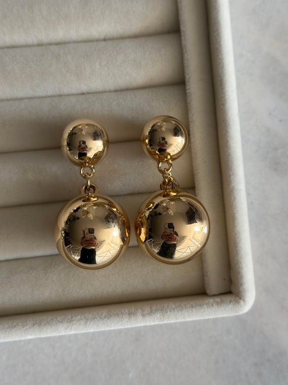 Çift Topçuklu Gold Küpe
