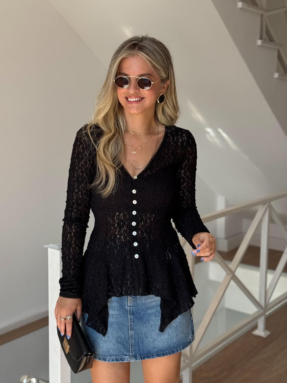 Dilvin Düğmeli Peplum Dantel Hırka - Siyah