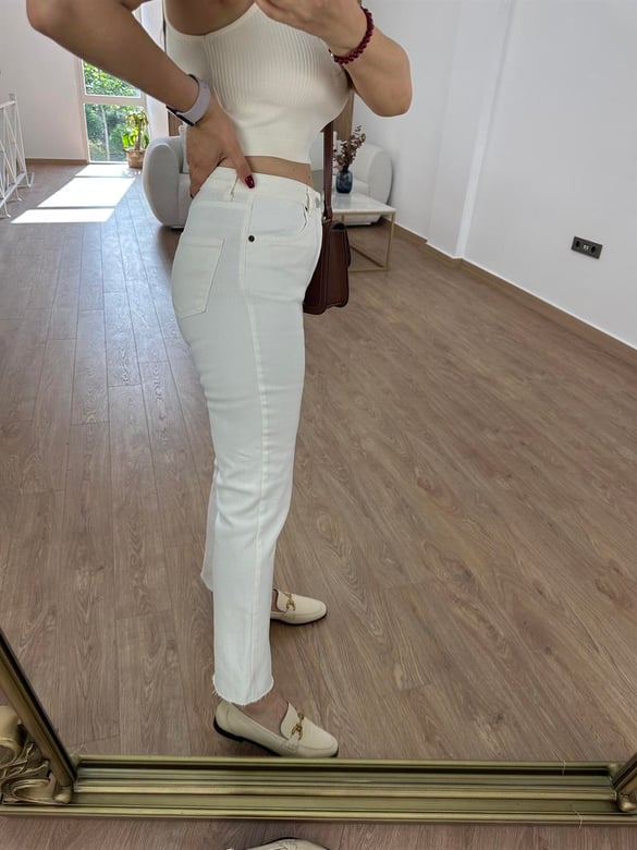 Flare Jean-Ekru