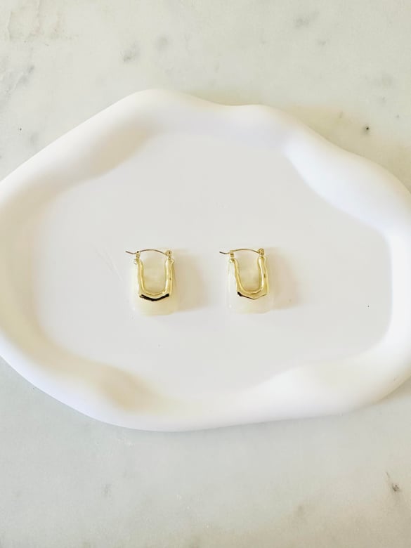 Gold Kemik U Küpe