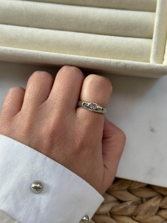 Kalp Detay Silver Ayarlanabilir Taşlı Yüzük