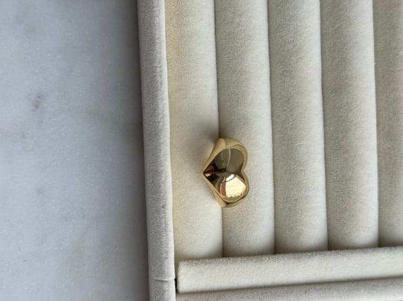 Kalp Tasarım Gold Ayarlanabilir Yüzük