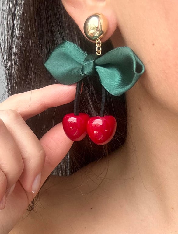 Kirazlı Fiyonk Detay Küpe 5,5cm