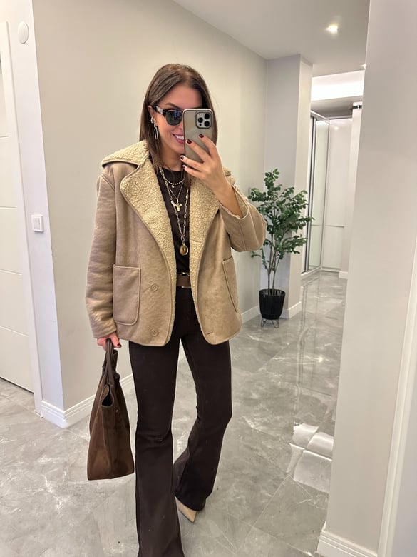 Marka Model İçi Peluş Mont - Bej
