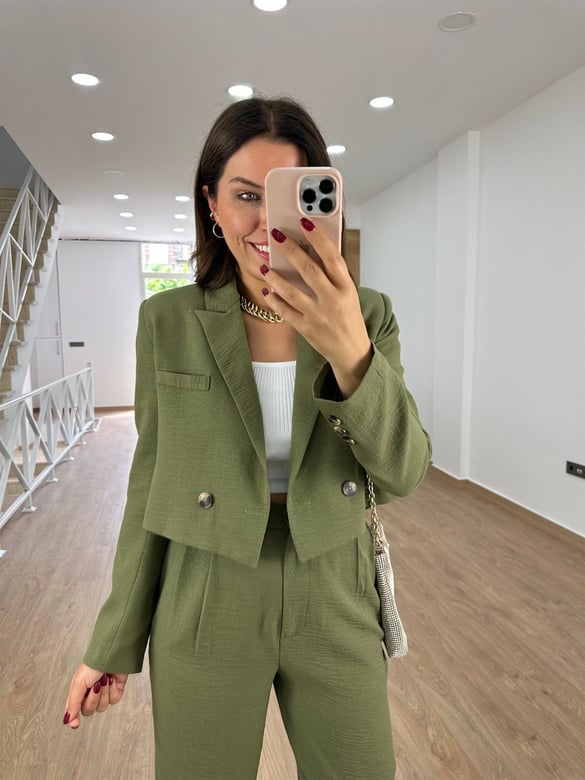 Marka Model Kısa Ceketli Takım-Haki