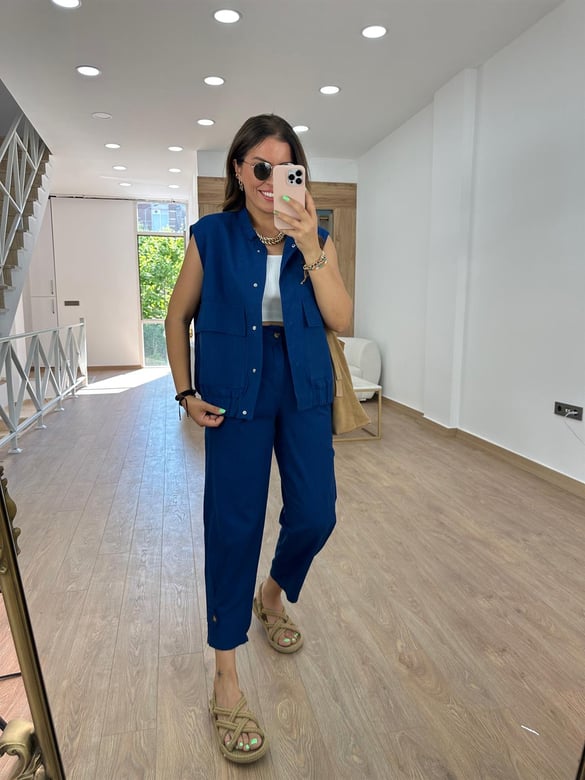 Marka Model Önü Çıtçıtlı Yelek-Lacivert