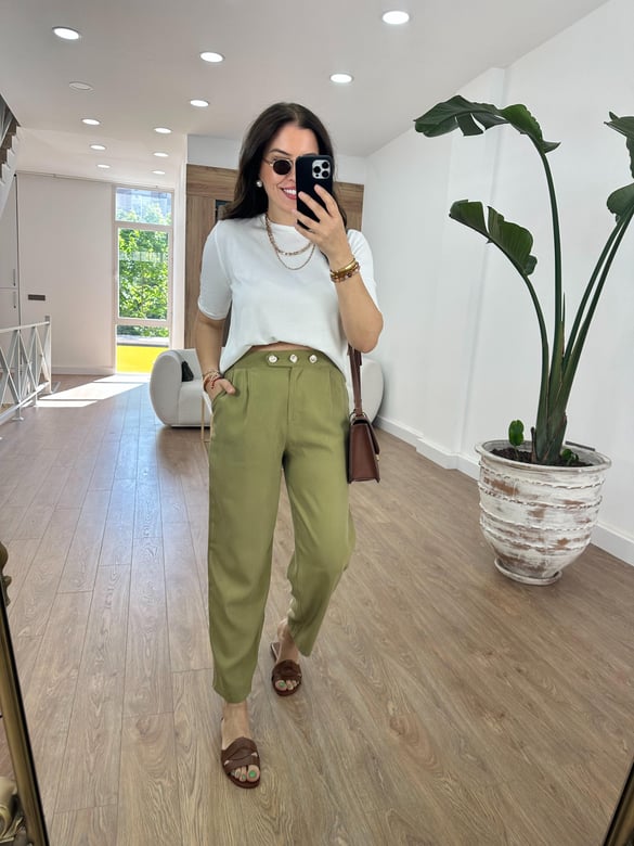 Marka Model Taş Düğmeli Tensel Pantolon-Yeşil