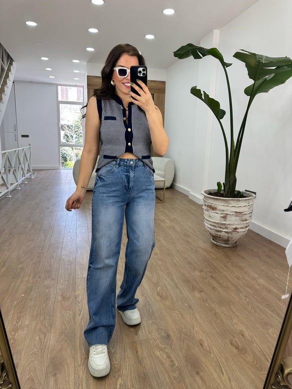 Mavi Yıkamalı Straight Jean
