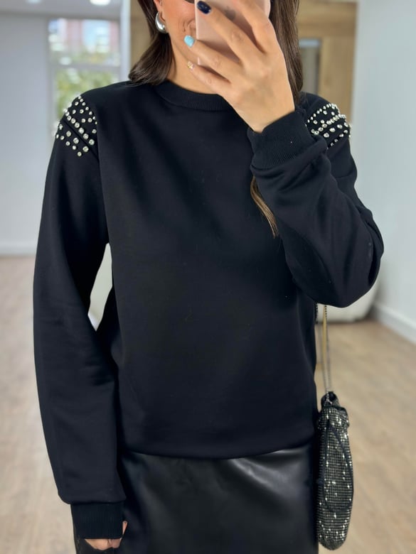 Omuzları Taşlı Sweatshirt