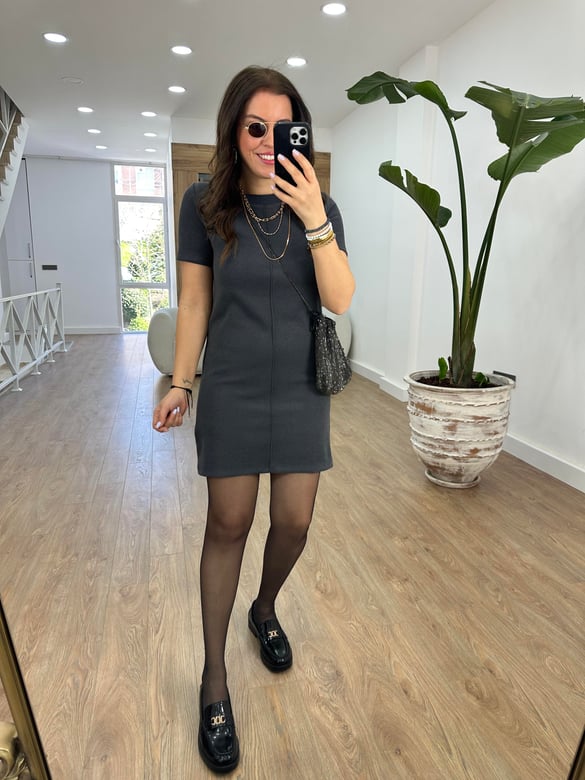 Önü Dikiş Detaylı Basic Elbise