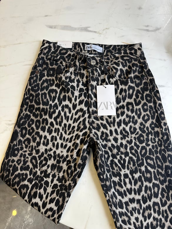 Likralı Kesik Paça Leopar Jean 