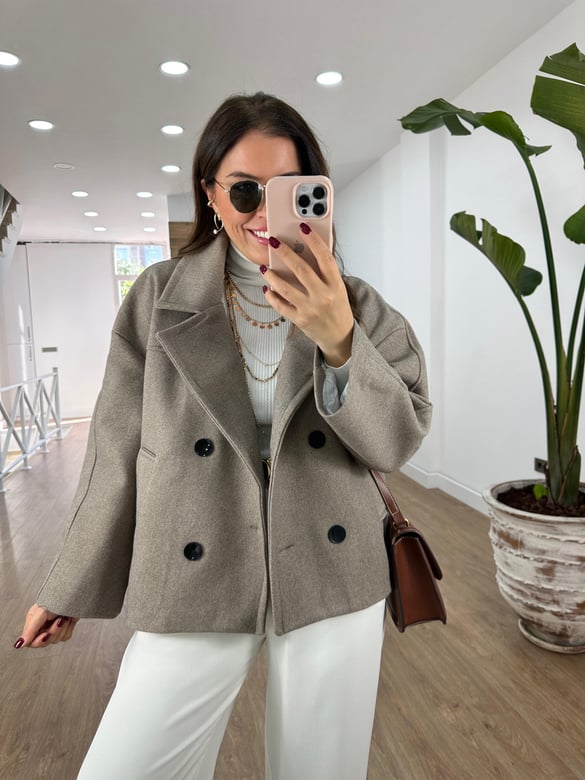 Oversize Kısa Kaşe Kaban-Vizon