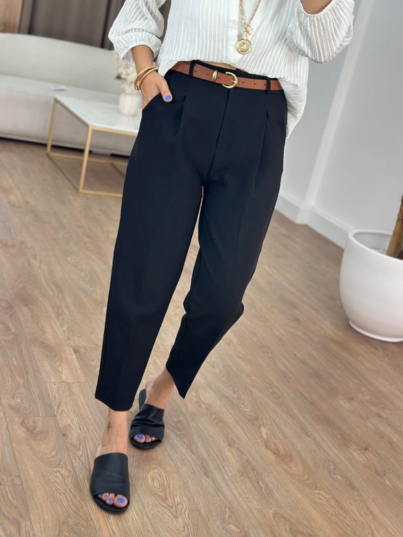 Premium Seri Kemerli Havuç Pantolon - Siyah