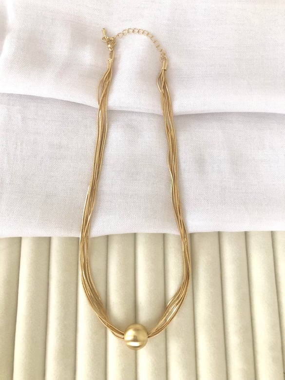 Püskül İpli Gold Top Kolye