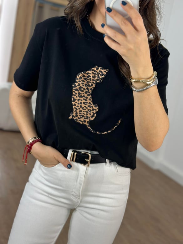 Saten Leopar Baskılı Tshirt - Siyah