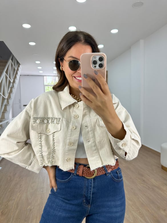 Taşlı Ve Midye Detaylı Gabardin Ceket