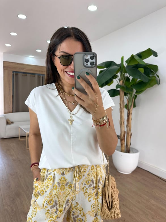 V Yaka Önü Dikişli Modal Tshirt - Beyaz