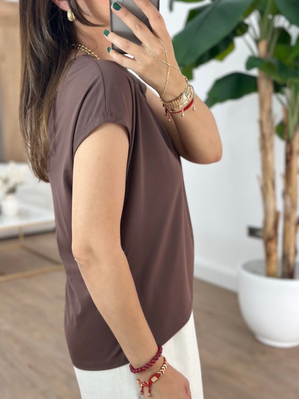 V Yaka Önü Dikişli Modal Tshirt - Kahverengi