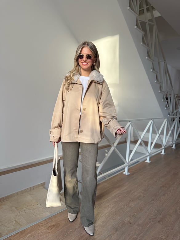Yakası Kürklü Oversize Trençkot 