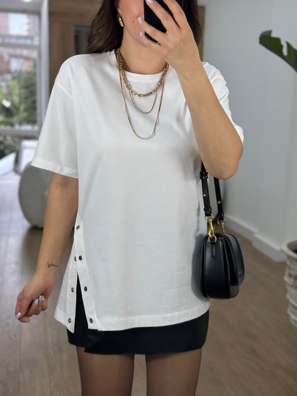 Yandan Çıtçıtlı Basic Salaş Tshirt-Beyaz
