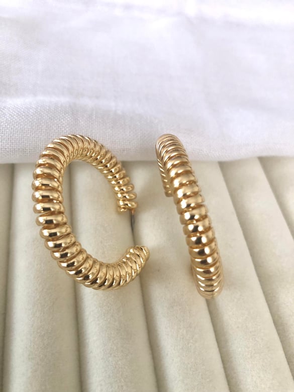 Yuvarlak Sarmal Gold Küpe