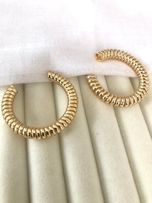 Yuvarlak Sarmal Gold Küpe