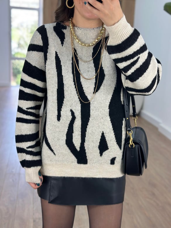Zebra Desen Kayık Yaka Kazak-Taş