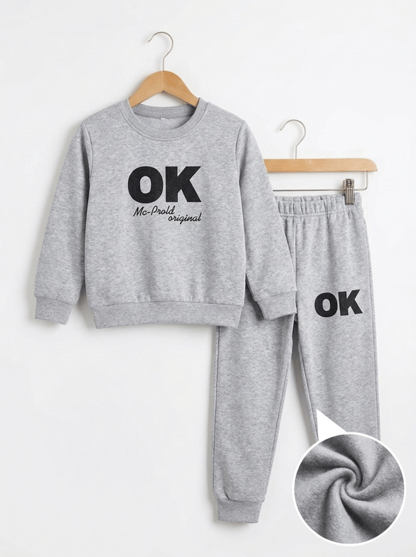 001810 Ok Punch İşlemeli Erkek Çocuk Takım GRİ